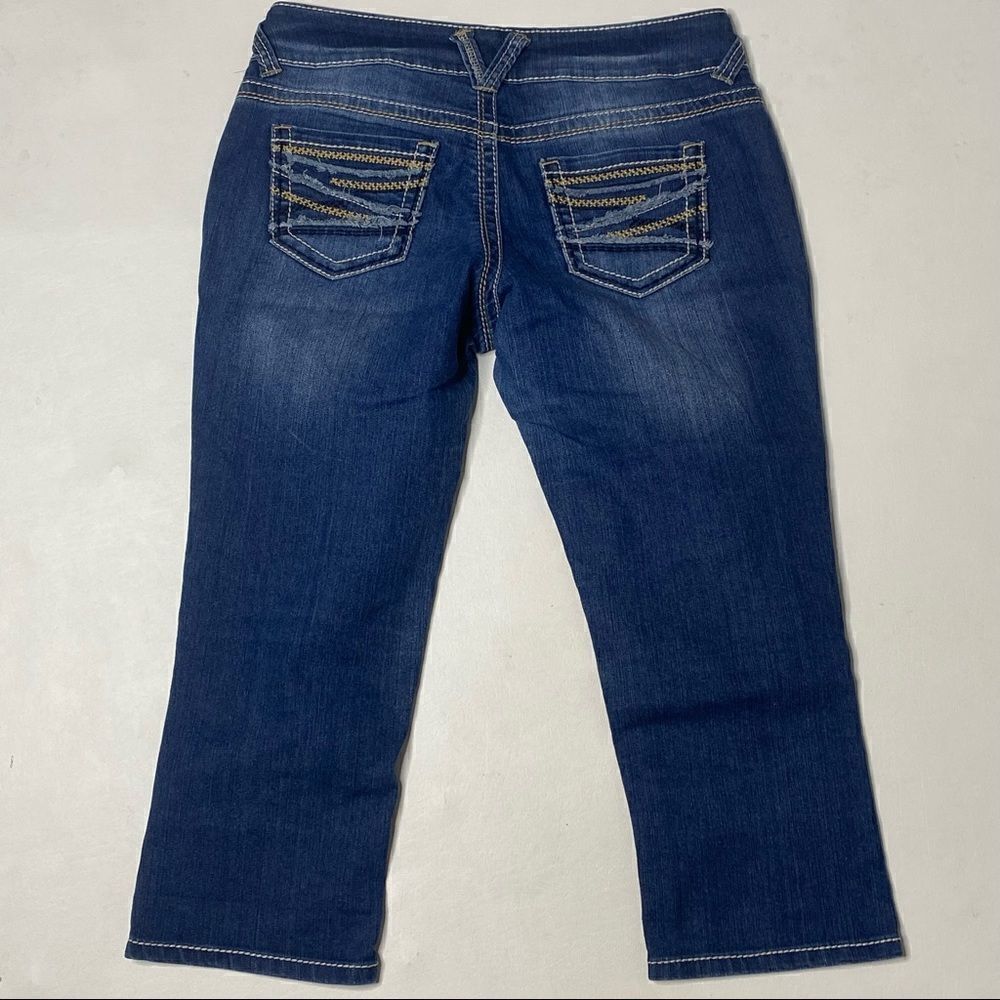 Maurice’s | Denim Capri’s  - Picture 6 of 6